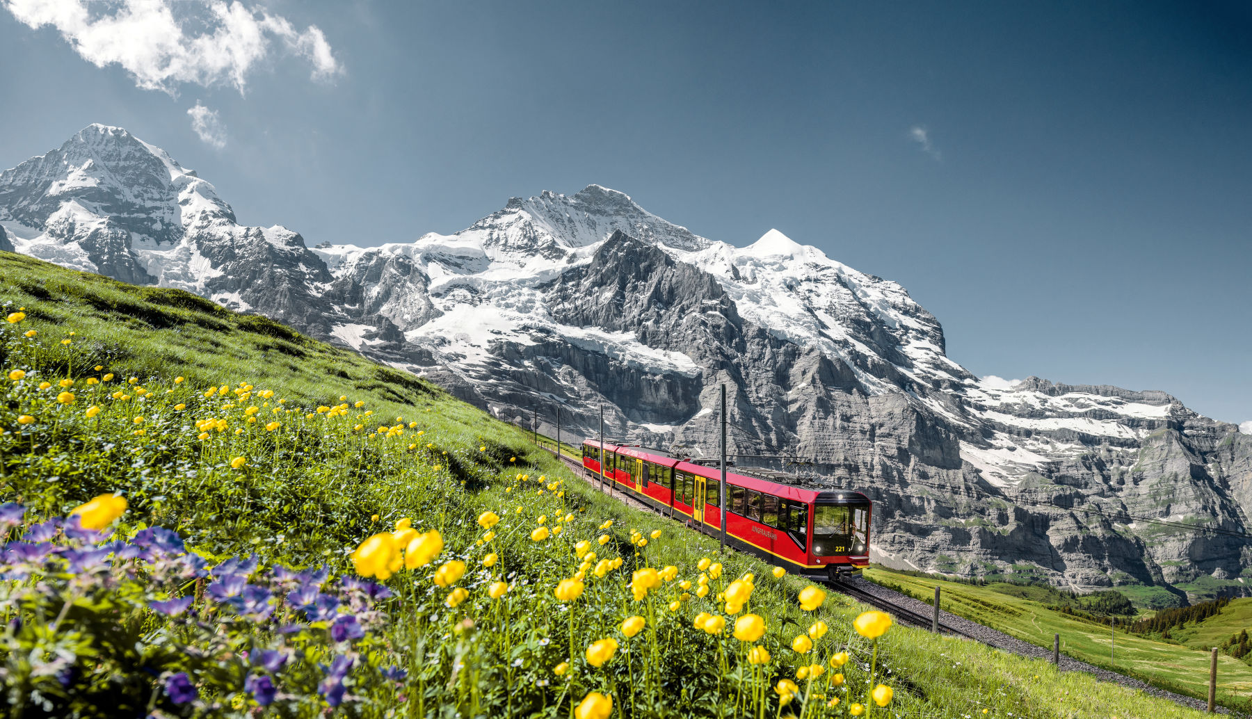Exploring the Enchanting Beauty of Switzerland’s Jungfrau Region